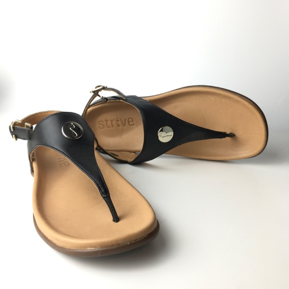 NWOB Strive Tropez sandals size 6 - Picture 2 of 4